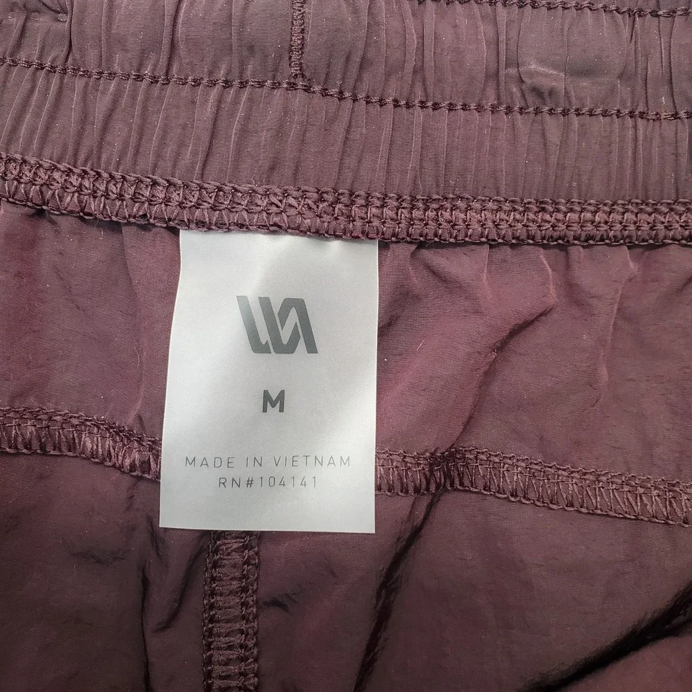 VRST All-In Unlined Shorts Mens Medium Burgundy Comfort Water Repellent UPF 50+‎